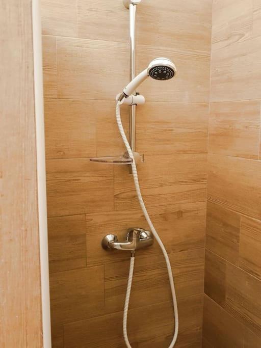 Thekeystudio, Studio Beige Nel Centro, 4 Minuti Dal Mare Bordighera Zewnętrze zdjęcie